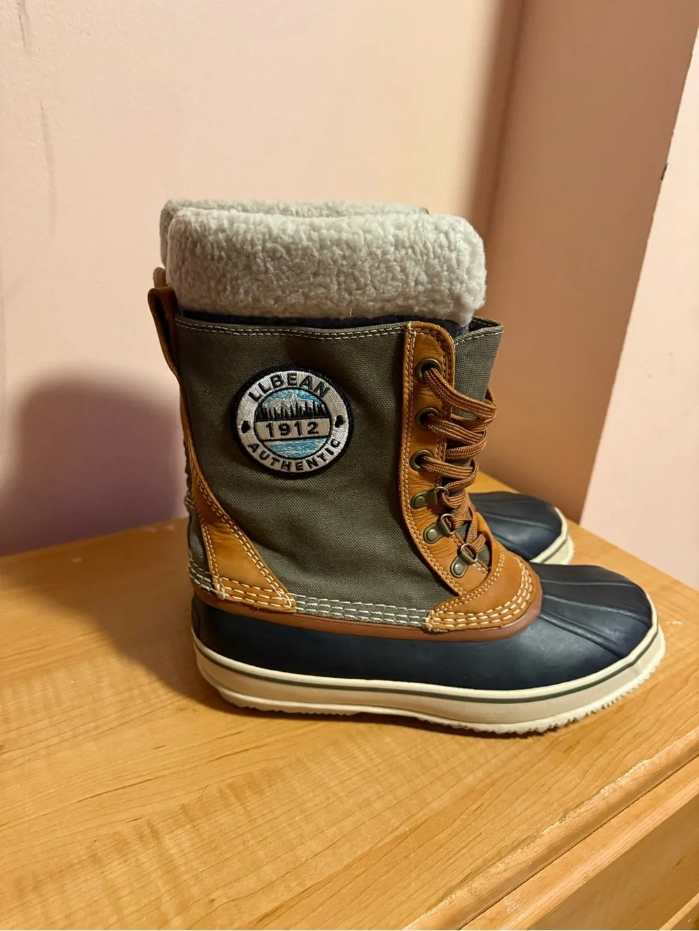 L.L. Bean Olive Green, Tan & Black Winter Boots with Shearling Collar